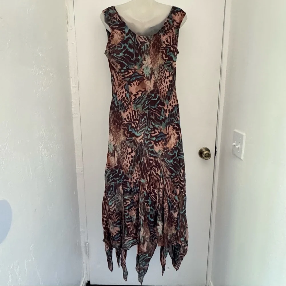 LOLA P- Floral bohemian cowl neck swing dress. XL - Picture 6 of 12